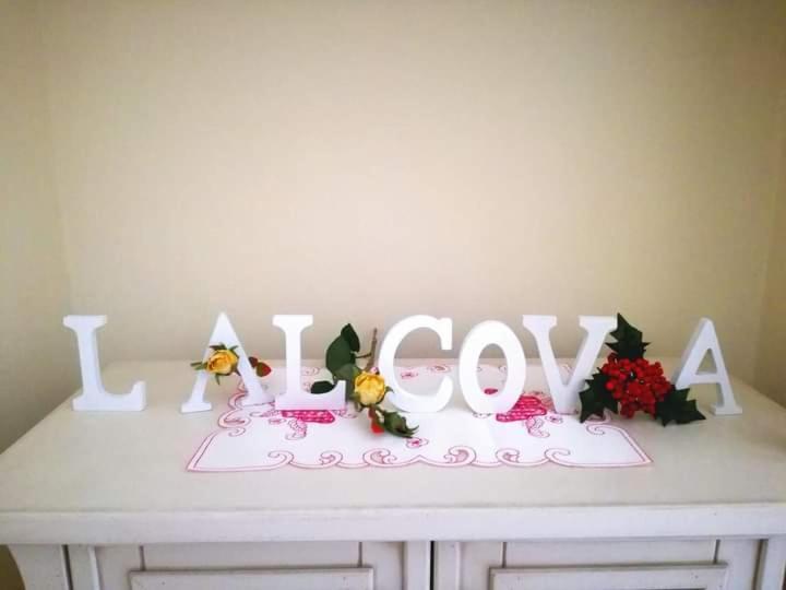 L 'Alcova Holidays Home Centro Storico Ceglie Messapica Εξωτερικό φωτογραφία