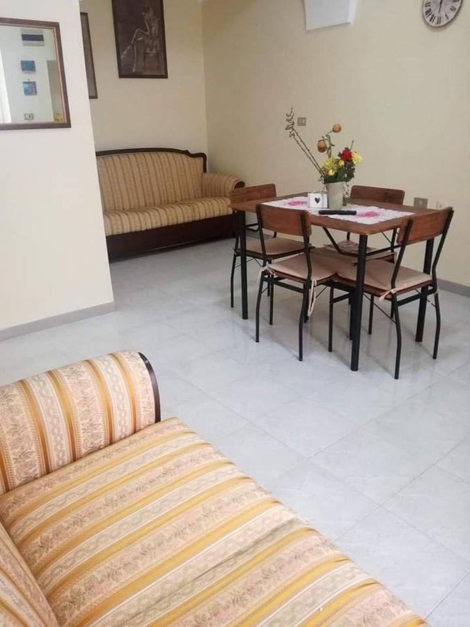 L 'Alcova Holidays Home Centro Storico Ceglie Messapica Εξωτερικό φωτογραφία