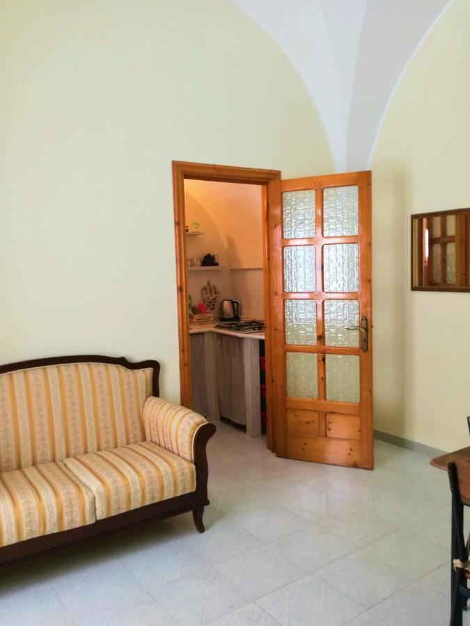 L 'Alcova Holidays Home Centro Storico Ceglie Messapica Εξωτερικό φωτογραφία